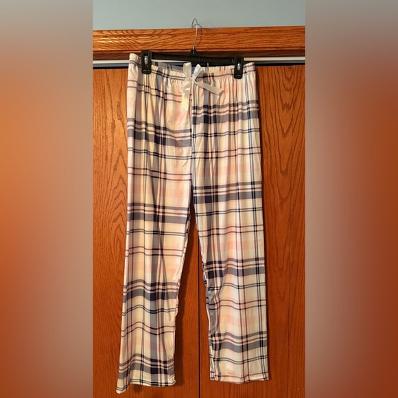 NWOT Women’s Pajama Bottoms Polyester XL Light Pink White Navy Elastic Waist - Picture 1 of 8
